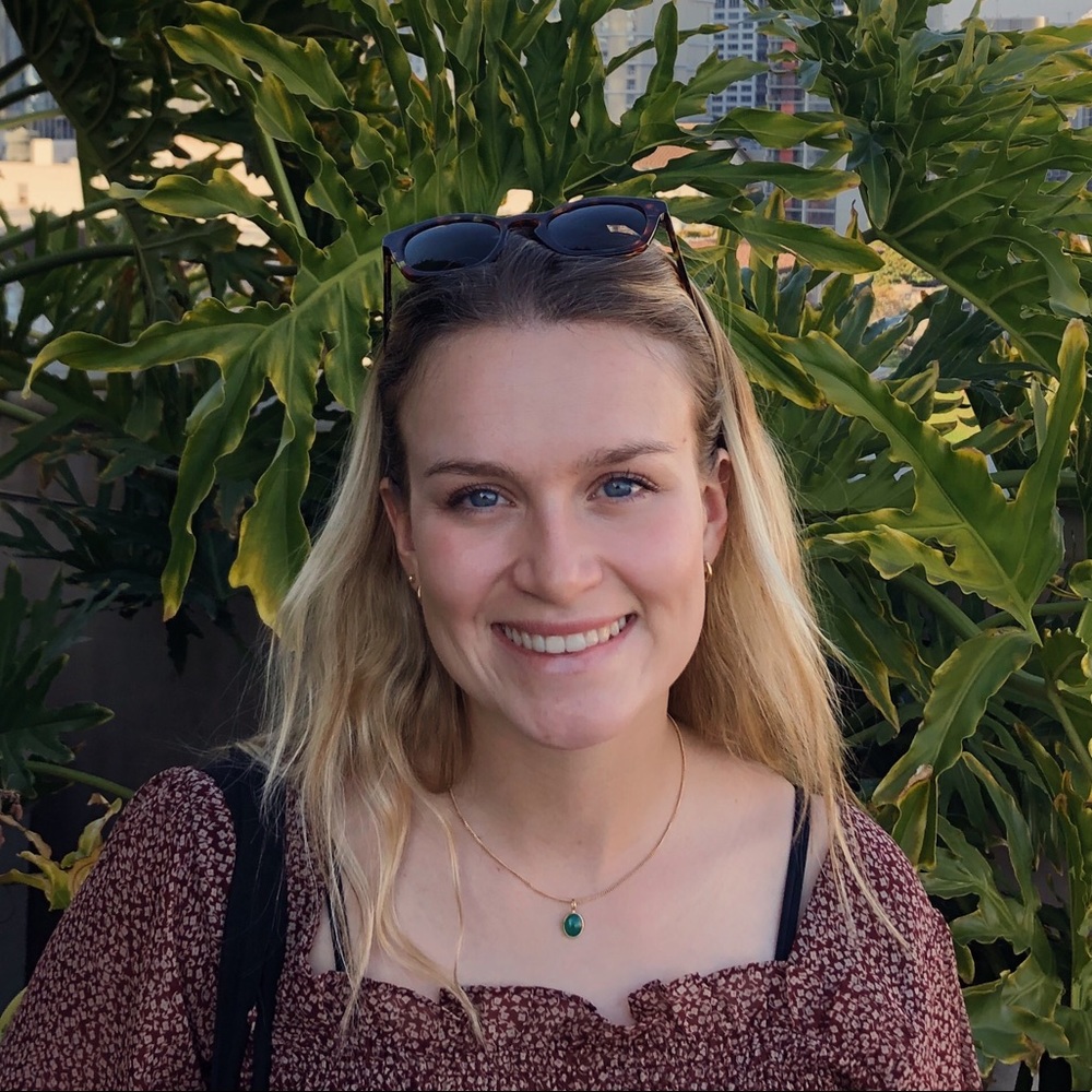 Meet your Posher, Louise